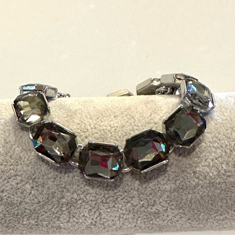 Loft Bracelet, Silver Tone W/ Rectangular Acrylic… - image 3